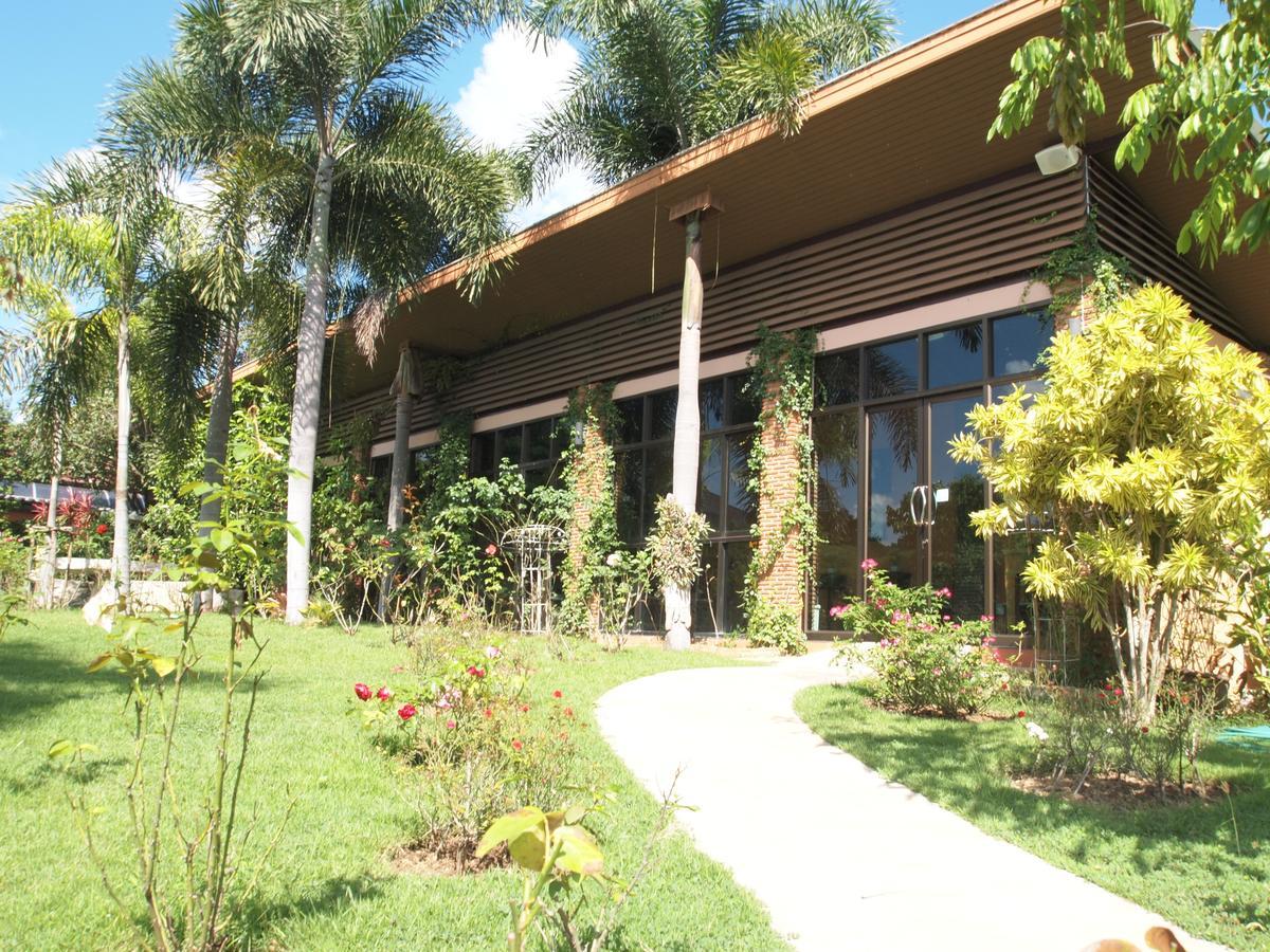Khao Yai Phu Kham Luang Resort หมูสี ภายนอก รูปภาพ